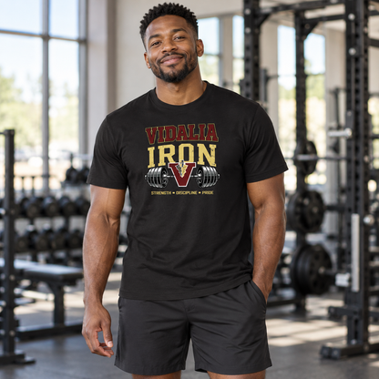 Man wearing the Vidalia iron tee in black